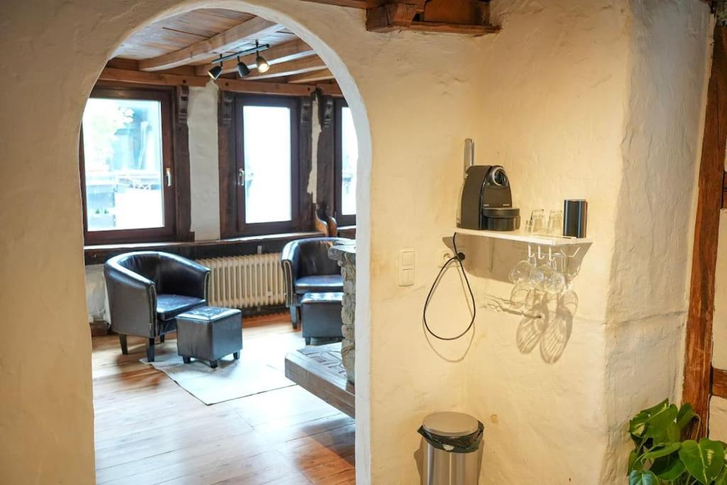 Charmante Fachwerk Wohnung Mit Terrasse In Der Altstadt Koblenz  Exterior foto