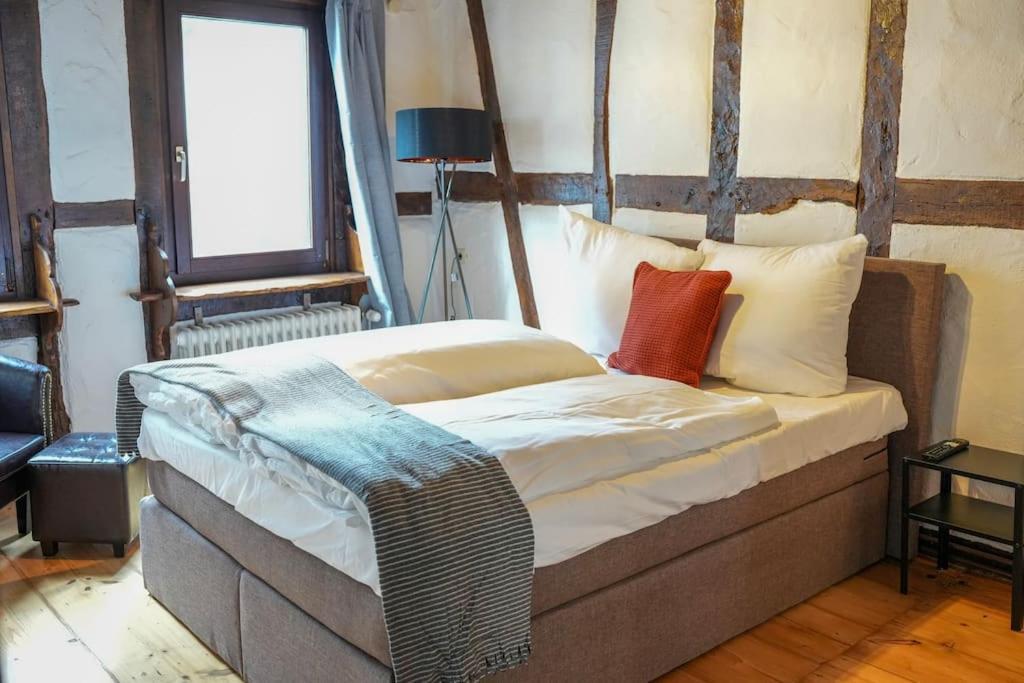 Charmante Fachwerk Wohnung Mit Terrasse In Der Altstadt Koblenz  Exterior foto
